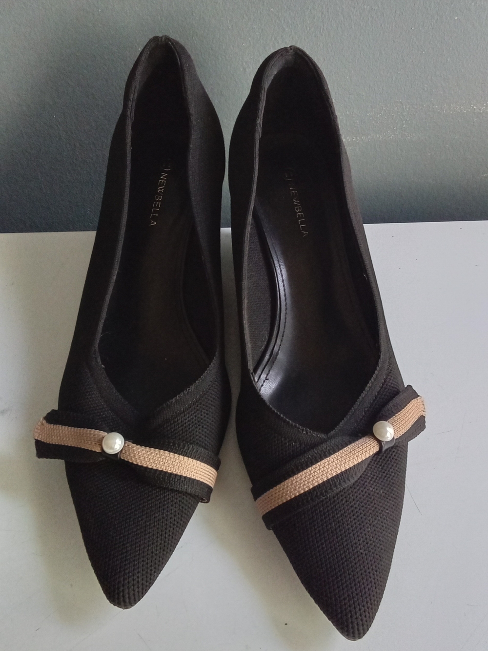 Newbella Black Knit Wedge Pumps Pointed Toe Bow Pearl Detail Shoes